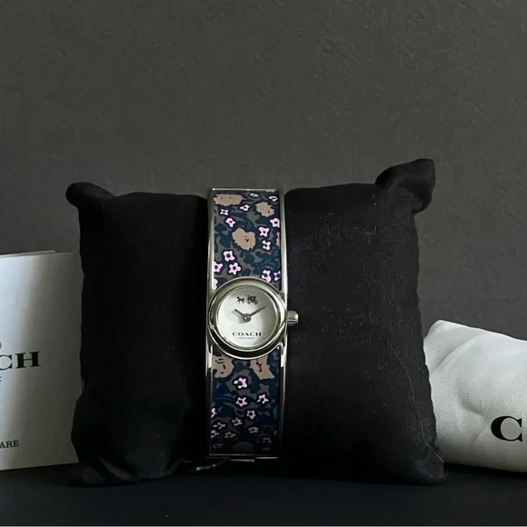 💰SOLD - W6198 - Coach Scout Bangle Watch in Blue Floral - Picture 3 of 14
